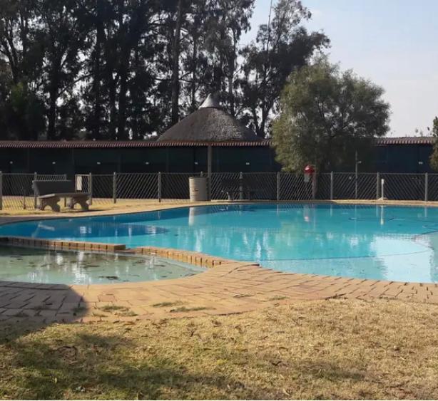 To Let 2 Bedroom Property for Rent in Vaalpark Free State